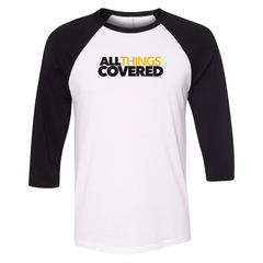 All Things Covered Podcast Logo Camiseta de béisbol de manga 3/4 - Negro blanco / XS