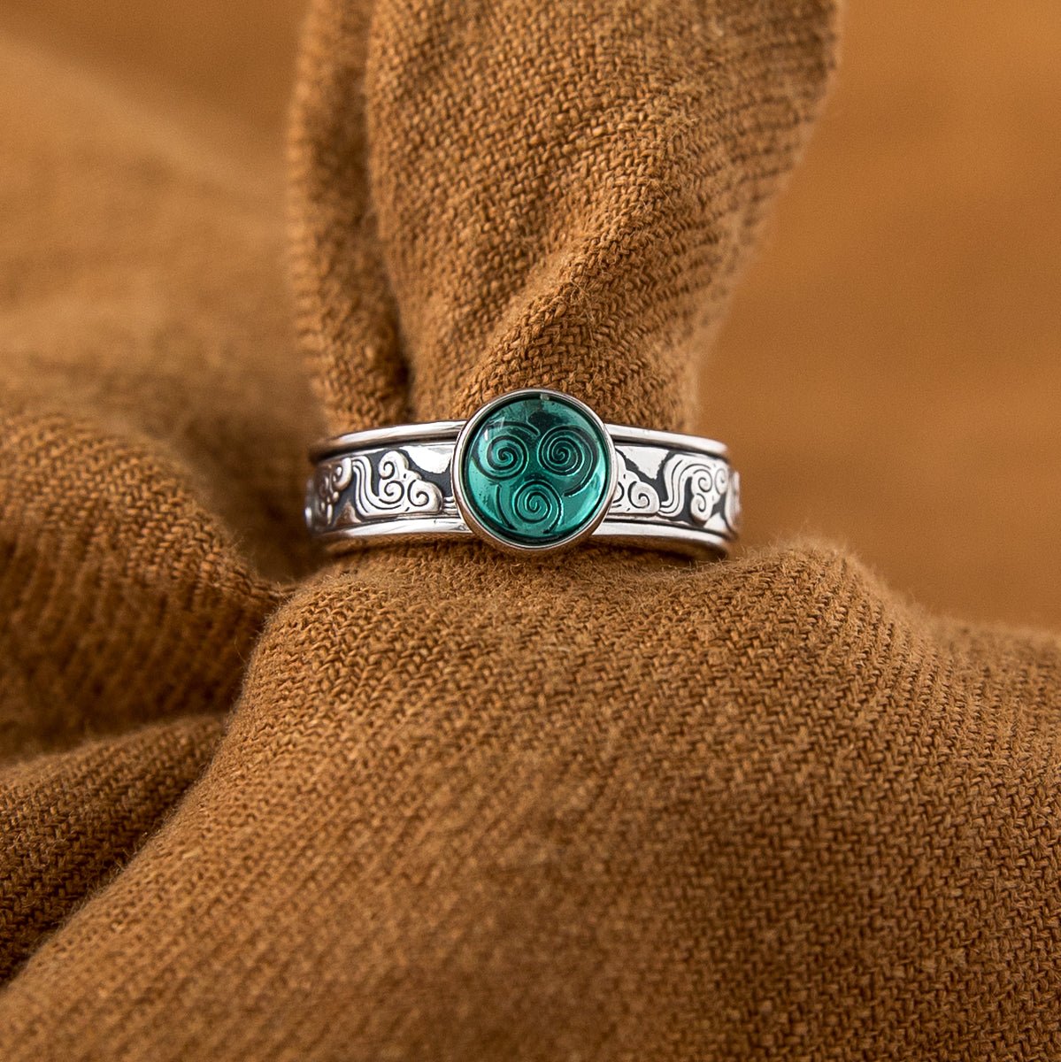 Avatar: The Last Airbender x RockLove Airbender Spinner Ring - Paramount Shop