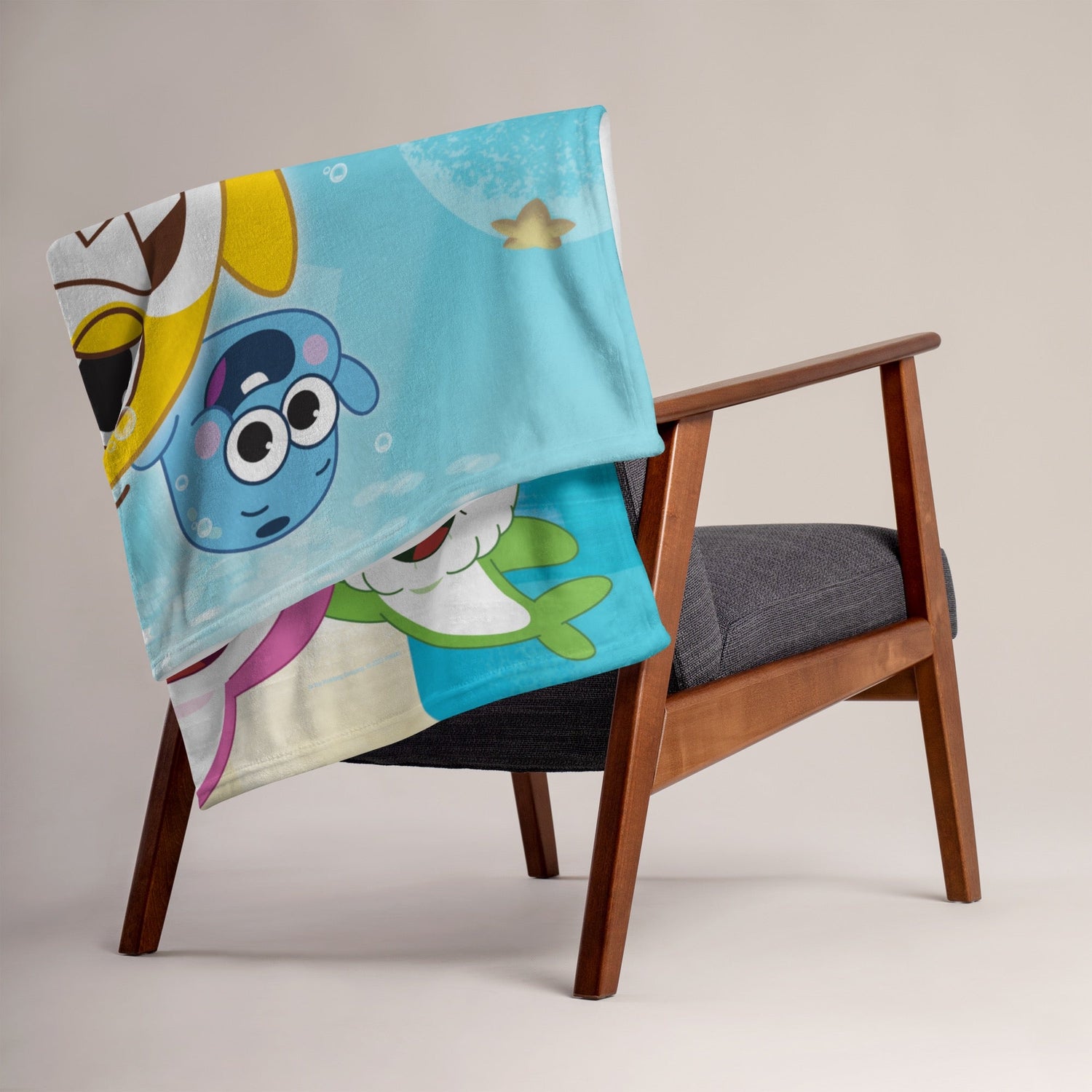 Baby Shark's Big Show Undersea World Throw Blanket - Paramount Shop