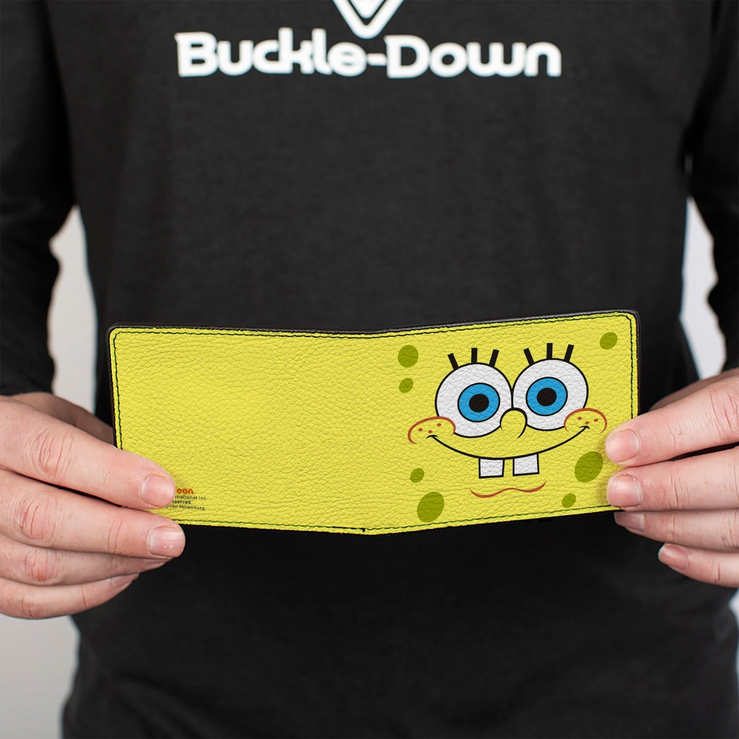 SpongeBob SquarePants Bi - Fold Wallet SpongeBob Face Close - Up Yellow Design - Paramount Shop
