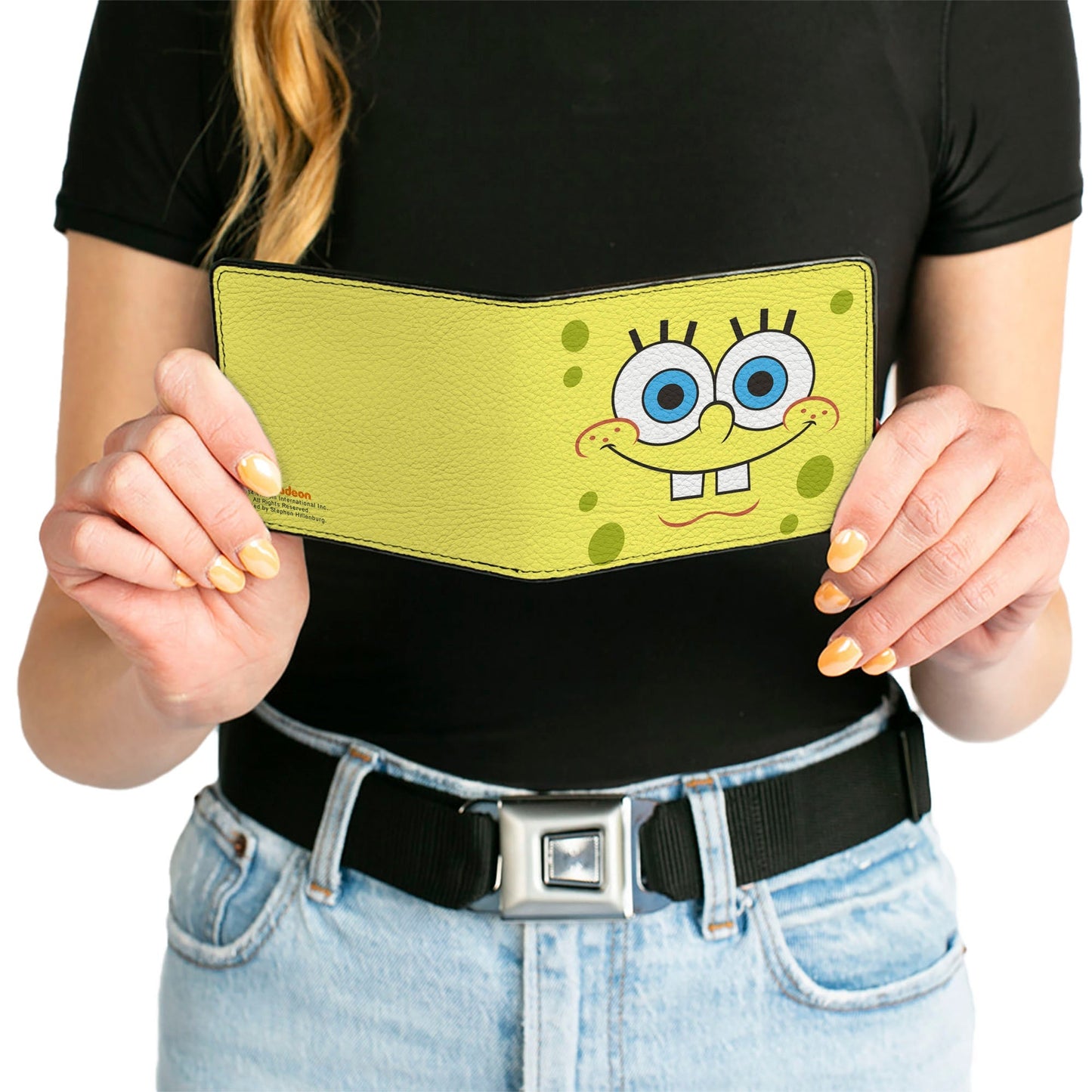 SpongeBob SquarePants Bi - Fold Wallet SpongeBob Face Close - Up Yellow Design - Paramount Shop