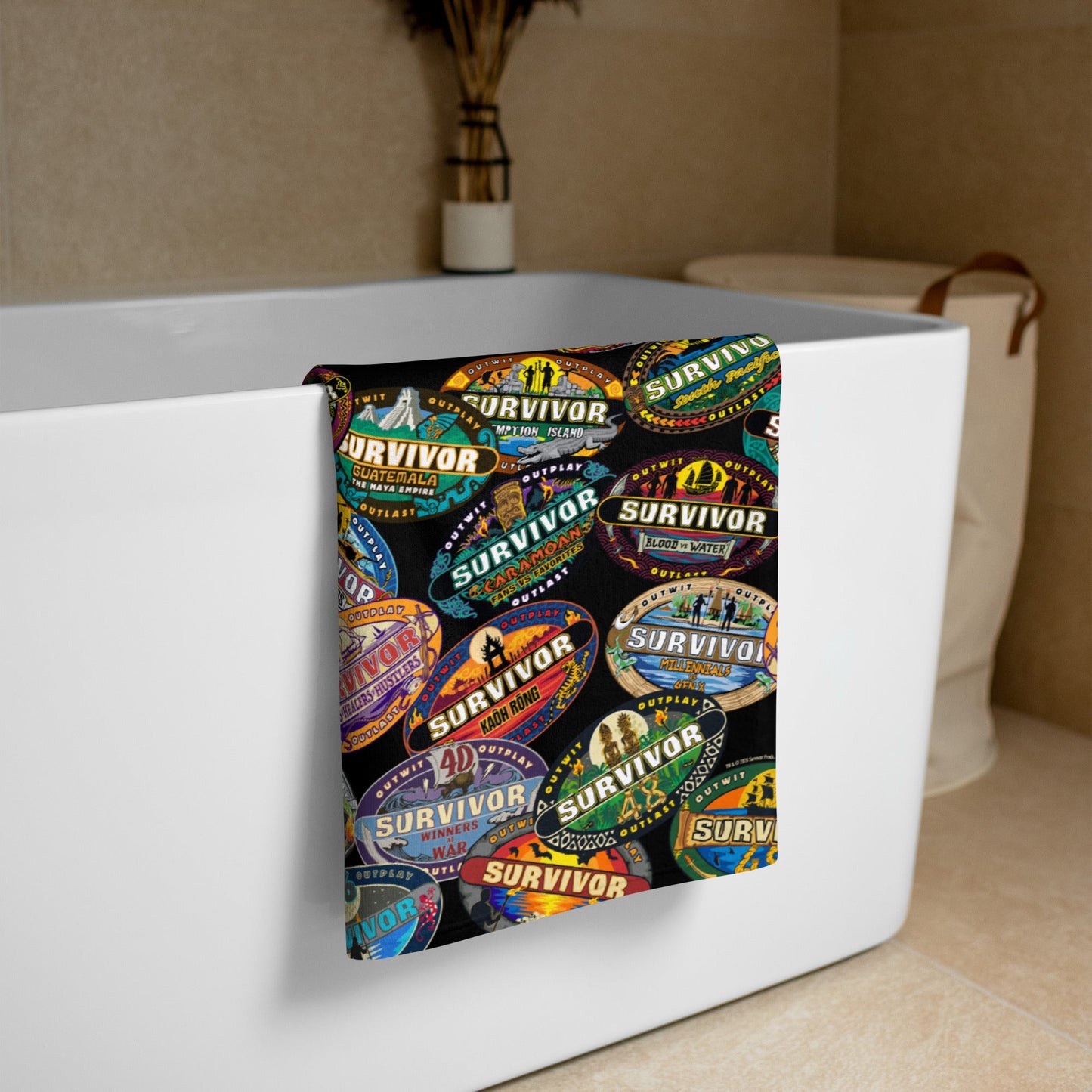 Survivor Beach Towel Logo Toss - Paramount Shop