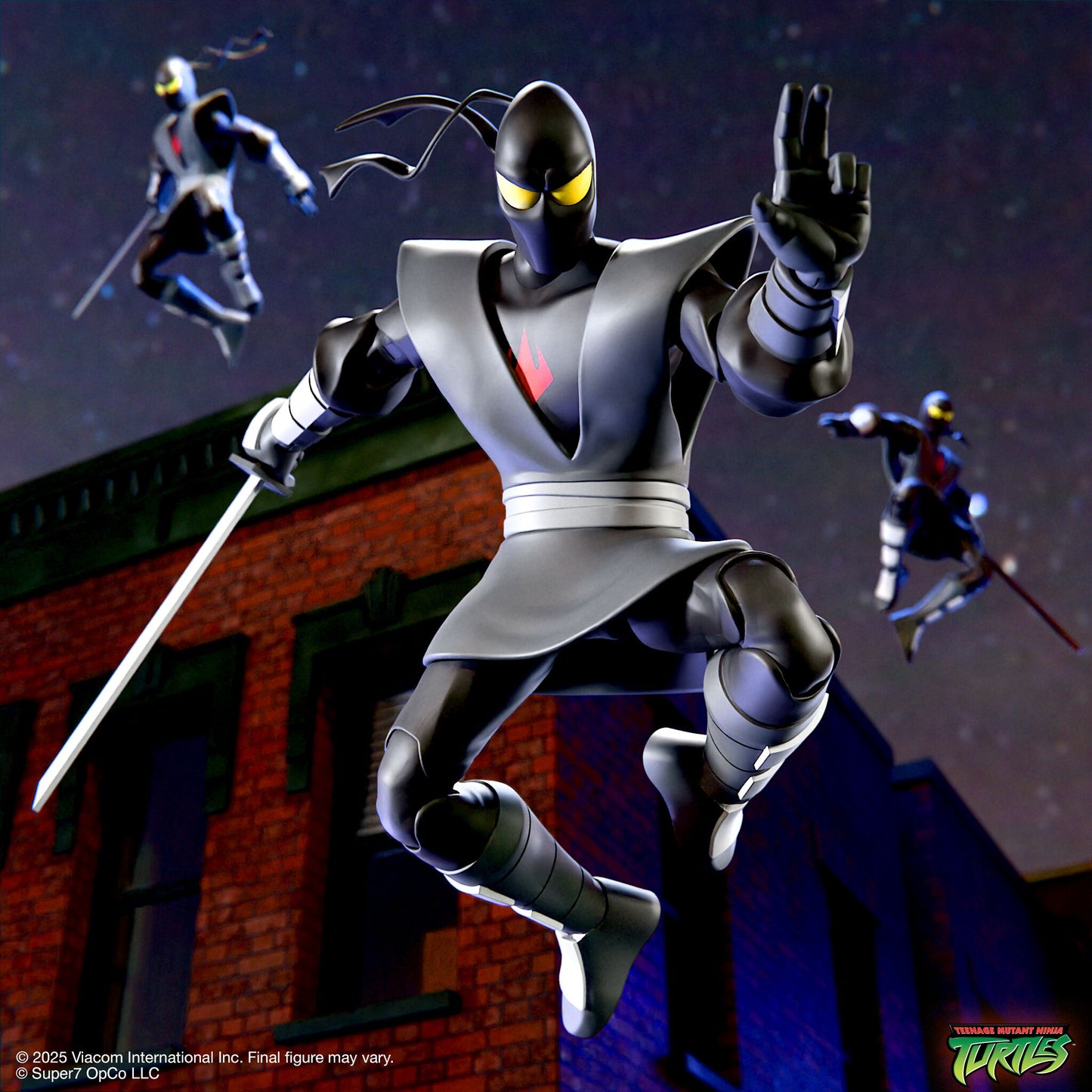 Close up of interchangeable heads and hands for Foot Ninja figure