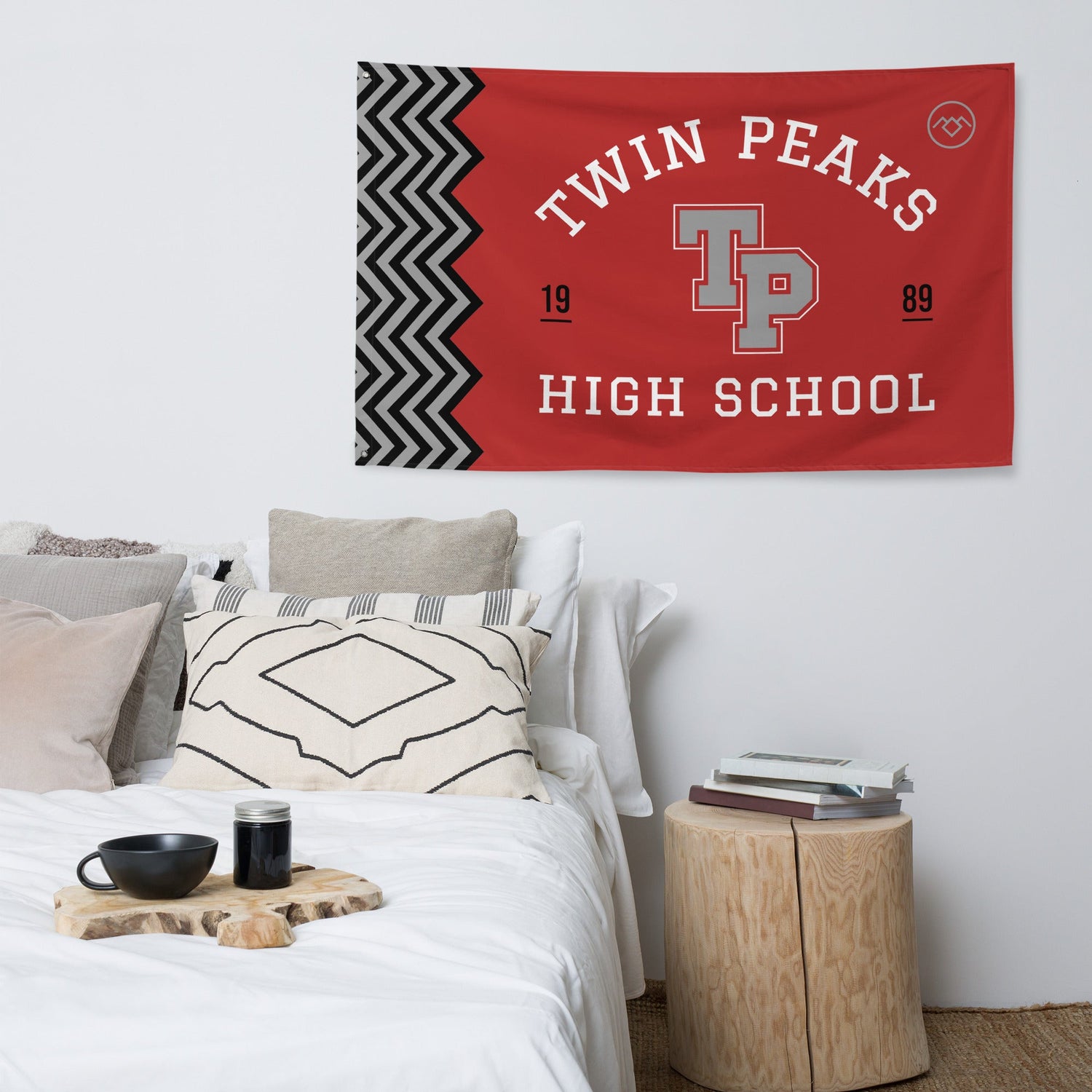 Twin Peaks Flag High School - Paramount Shop