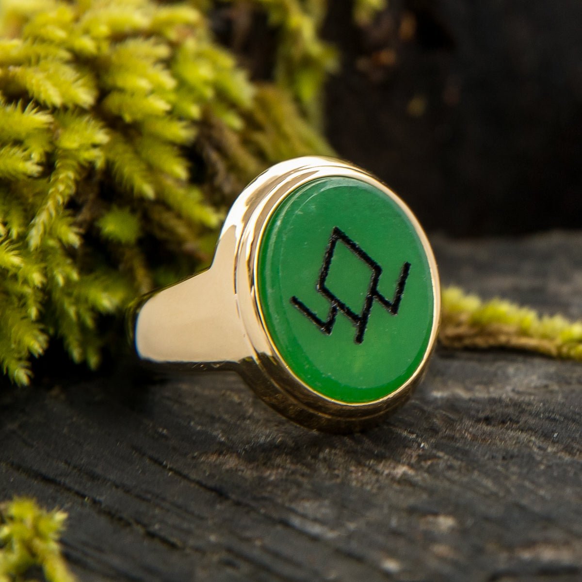Twin Peaks x RockLove Owl Cave Gemstone Signet Ring - Paramount Shop