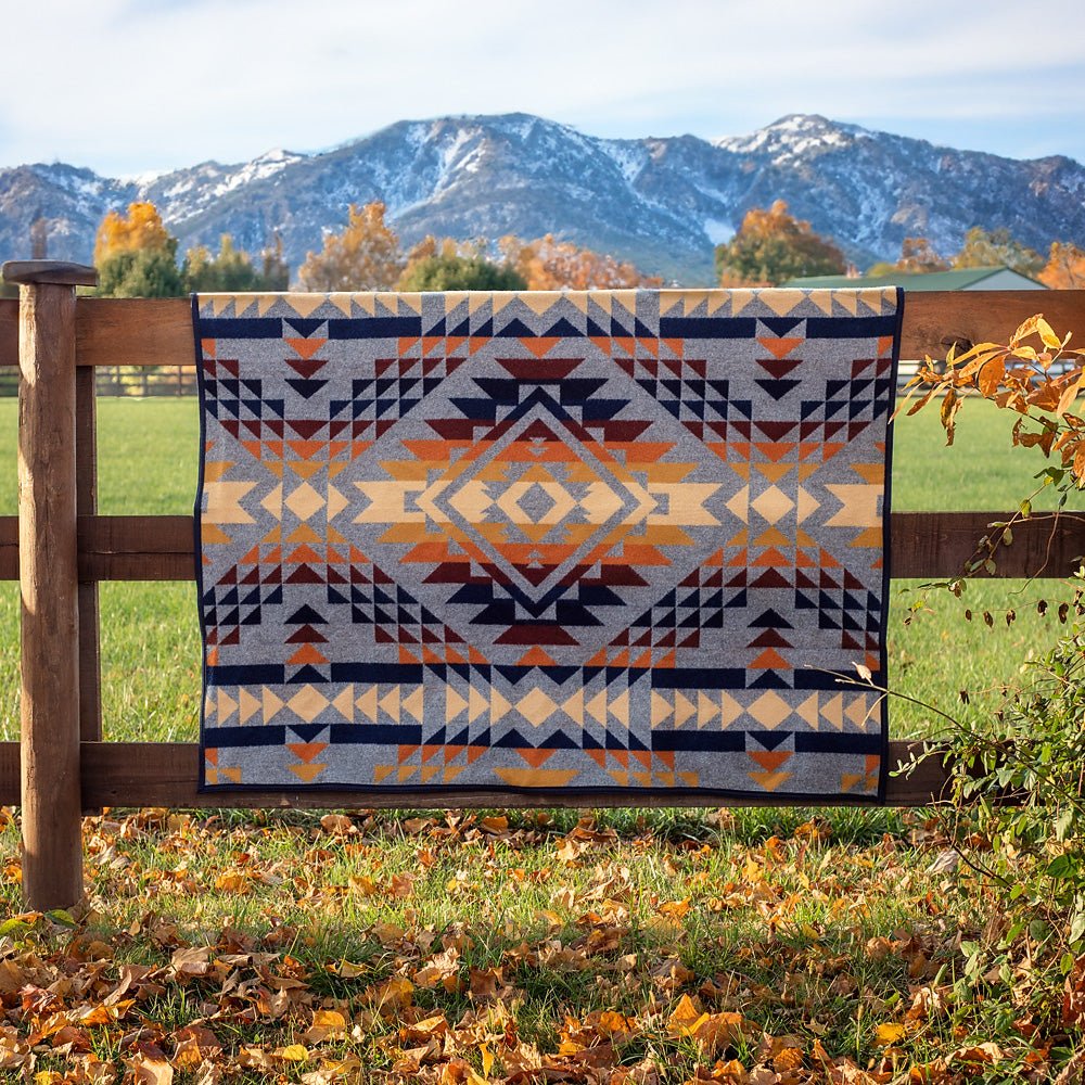 Yellowstone Exclusive Pendleton Blanket – Paramount Shop
