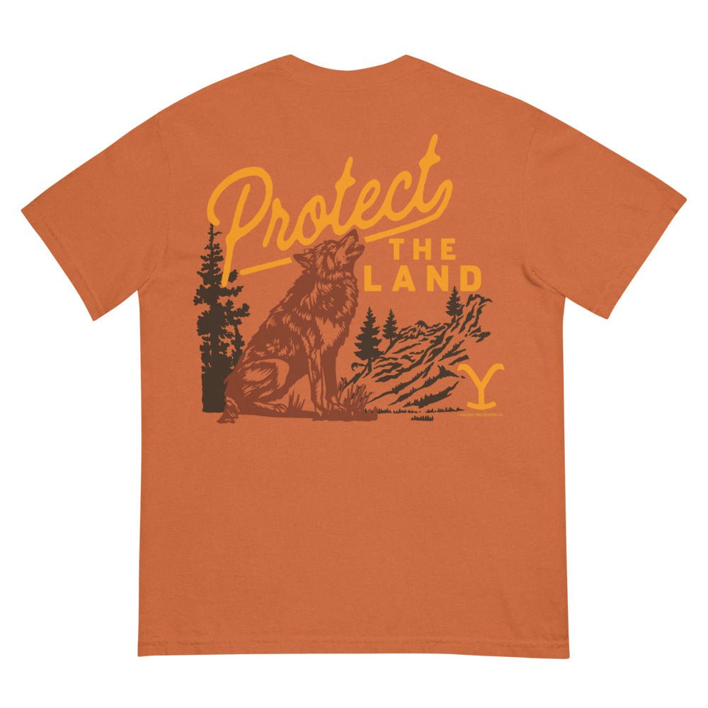 Yellowstone Protect the Land Wolf Comfort Colors T-Shirt - Paramount Shop