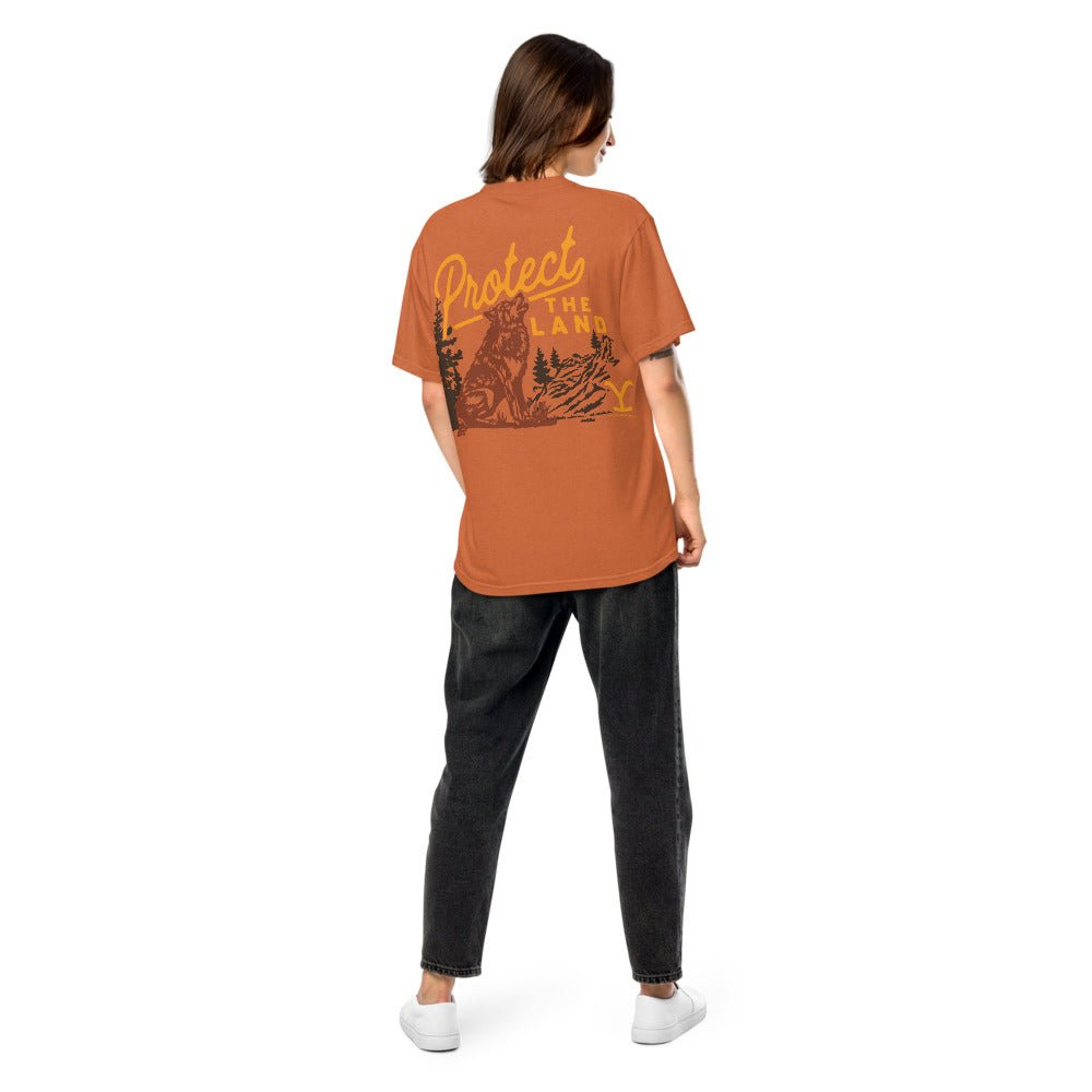 Yellowstone Protect the Land Wolf Comfort Colors T-Shirt - Paramount Shop