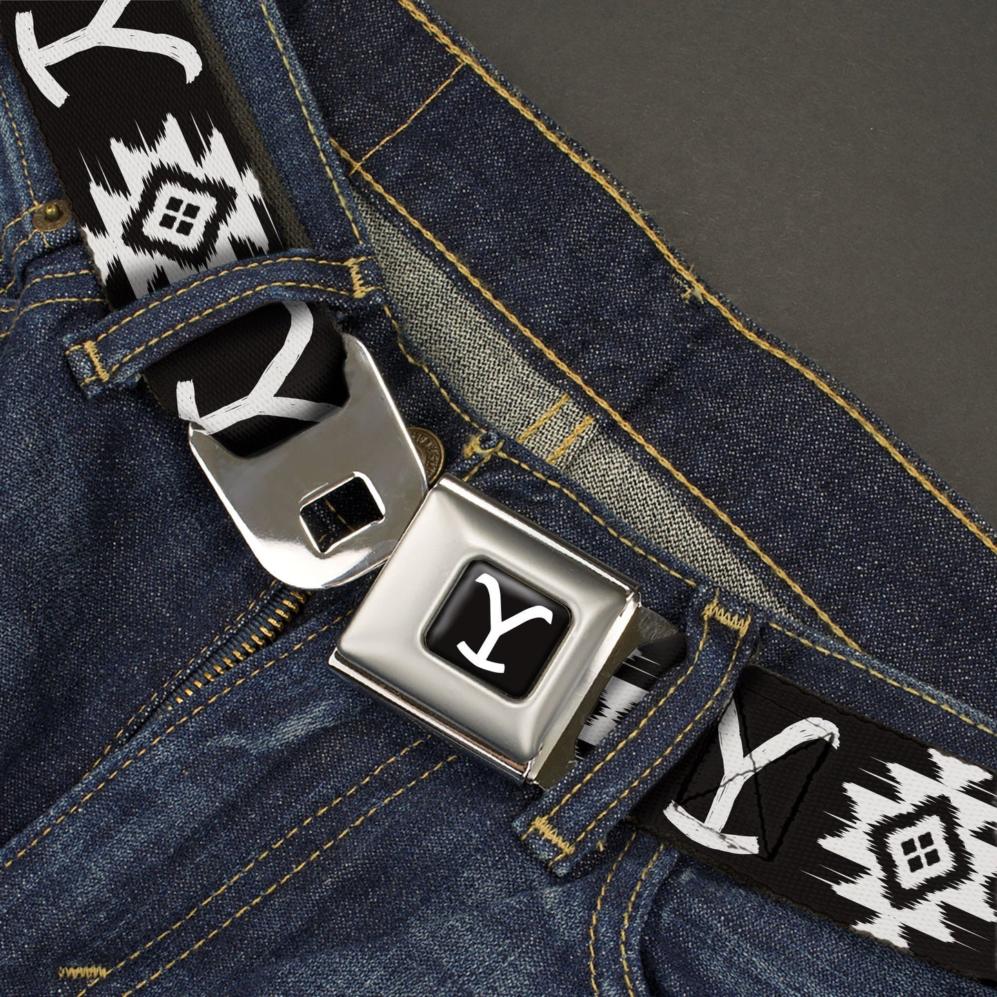 Dutton Ranch Seatbelt Buckle Belt