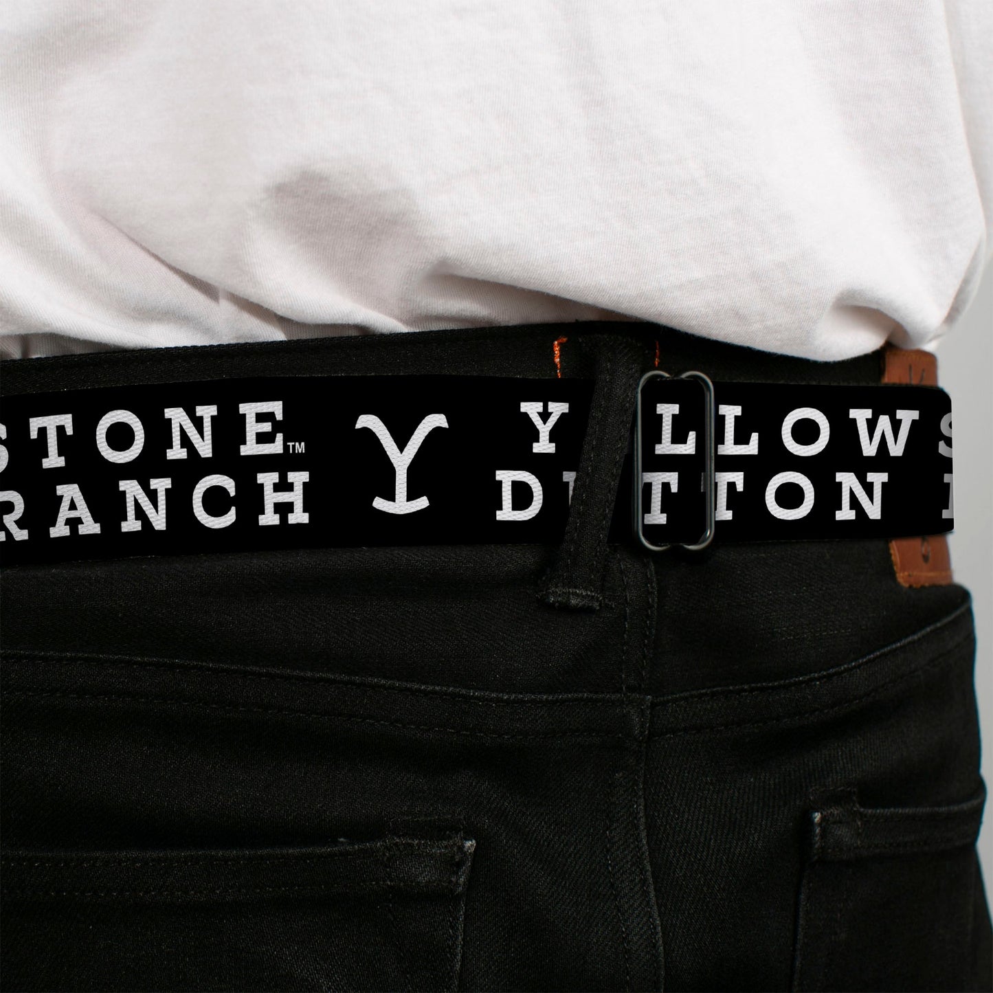 Full view of the adjustable Yellowstone Dutton Ranch belt