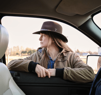 Link to /products/yellowstone-litefelt-hat